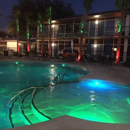 קינסטון Mother Earth Motor Lodge מראה חיצוני תמונה
